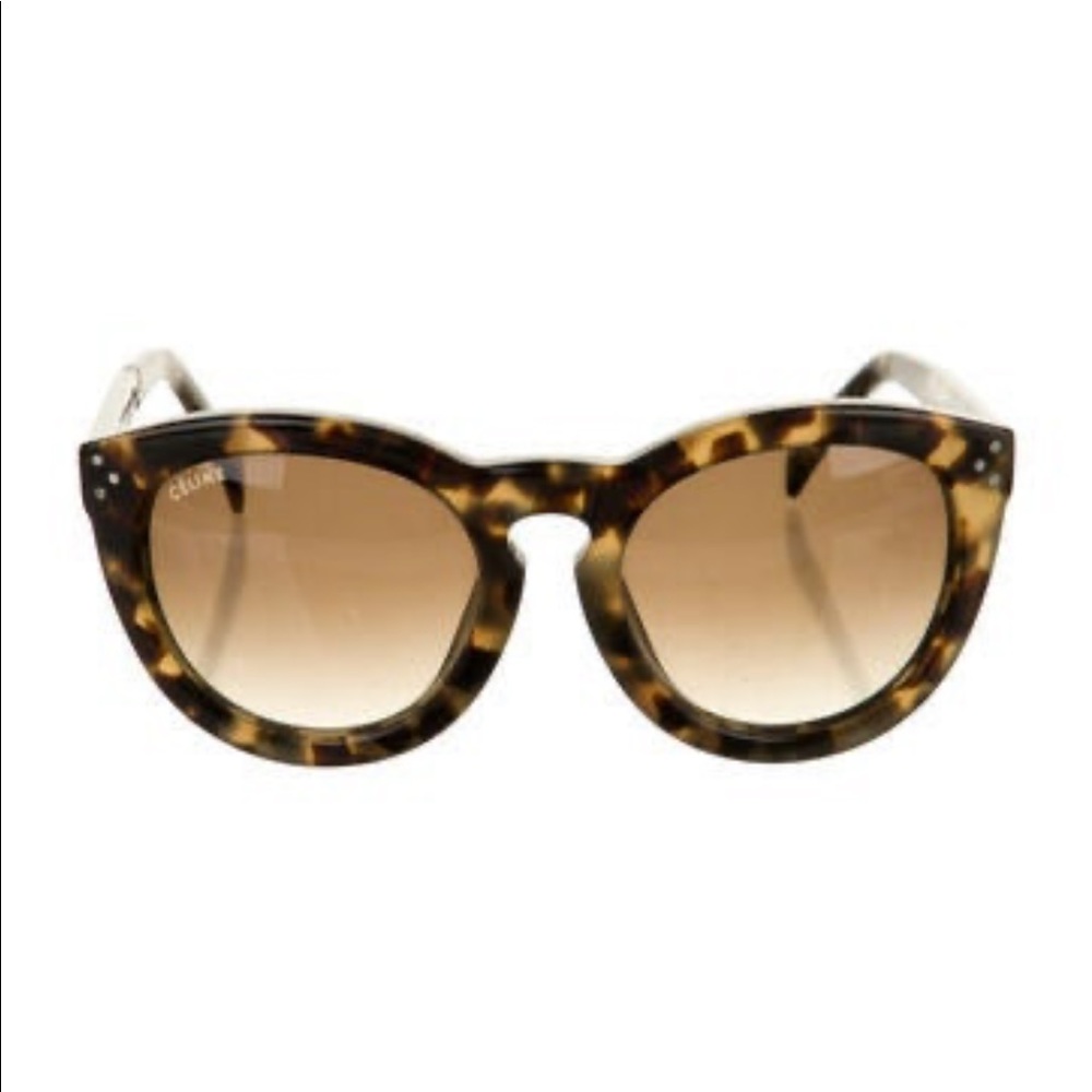 Celine tortoise cat eye sunglasses in EUC